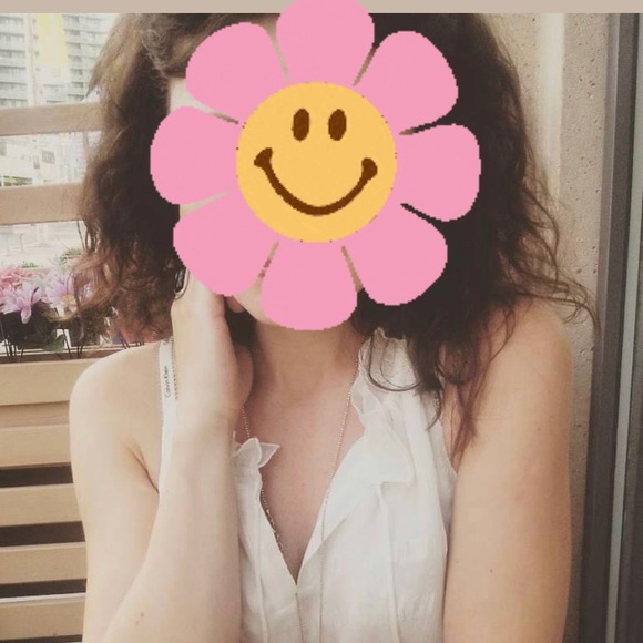 Sleeveless white silk top from Anthropologie - Picture 3 of 4